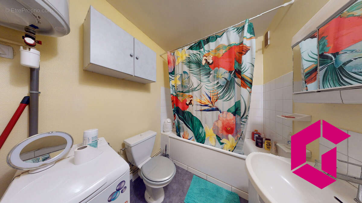 Appartement à SAINT-ETIENNE