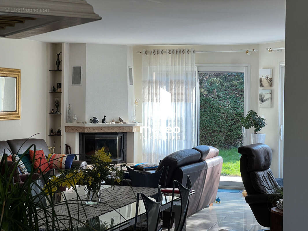 Maison à TALMONT-SAINT-HILAIRE