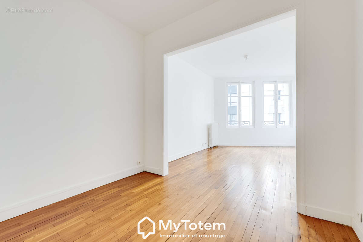 Appartement à LEVALLOIS-PERRET