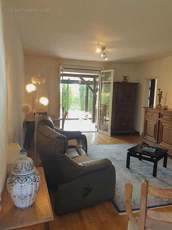 Maison 146 m² à vendre 6 pièces CHALAIS (16) 4/5 chambres, 2 garages 3 560 m² de terrain !!! - photo 11