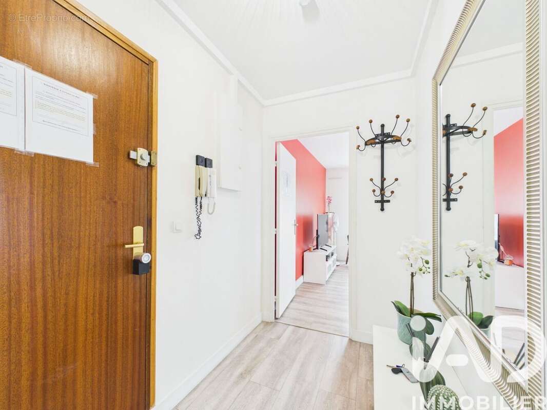 Photo 3 - Appartement à CHOISY-LE-ROI