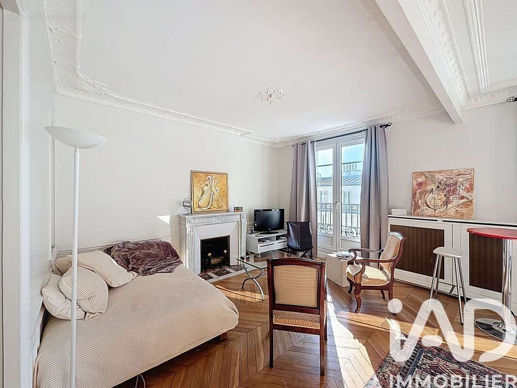Photo 4 - Appartement à PARIS-16E