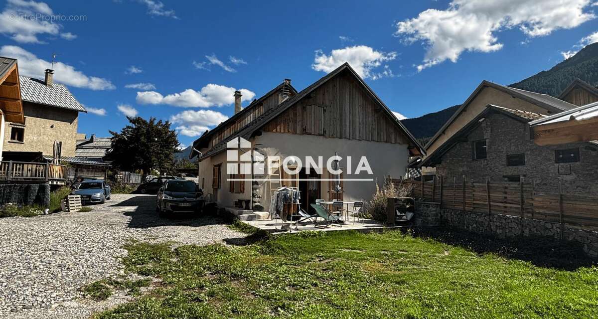 Maison à SAINT-CHAFFREY