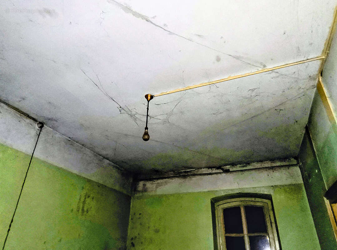 Maison plain-pied à vendre à Lescure d'Albigeois  sur une parcelle d'environ 400 m2 - photo 6