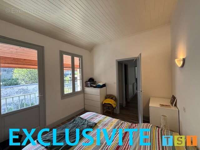 LUCHON Appartement T3 rénové en duplex avec jardinet privatif - photo 11