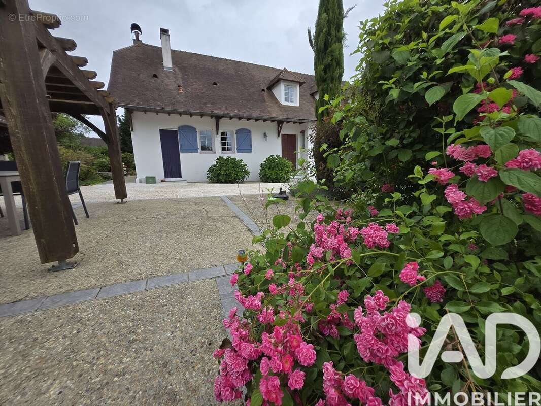 Photo 6 - Maison à NAVAILLES-ANGOS