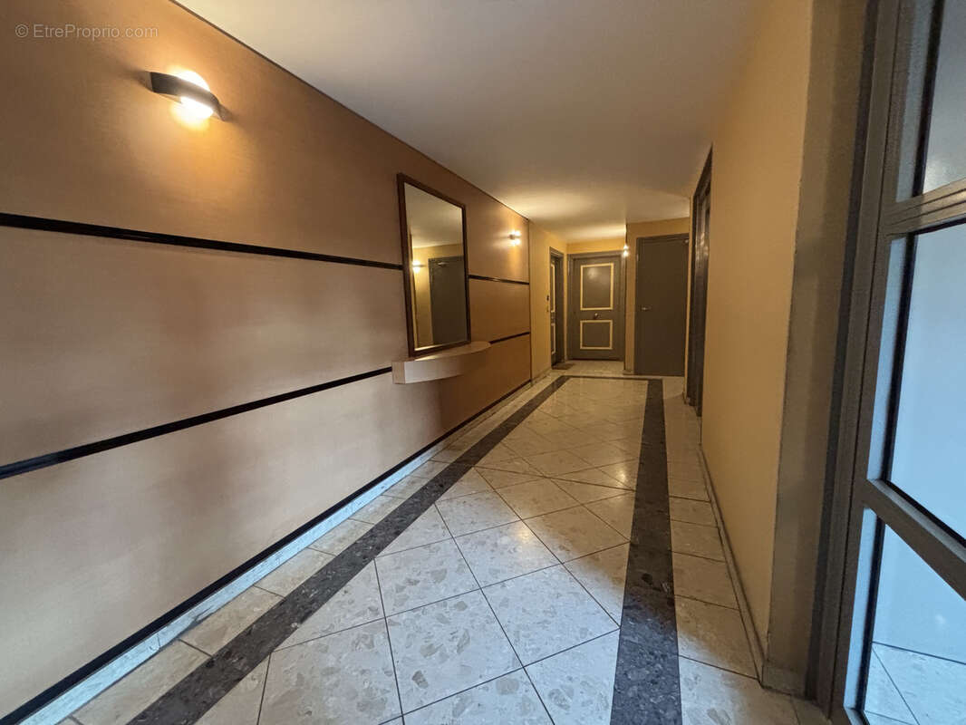 Appartement à CROIX