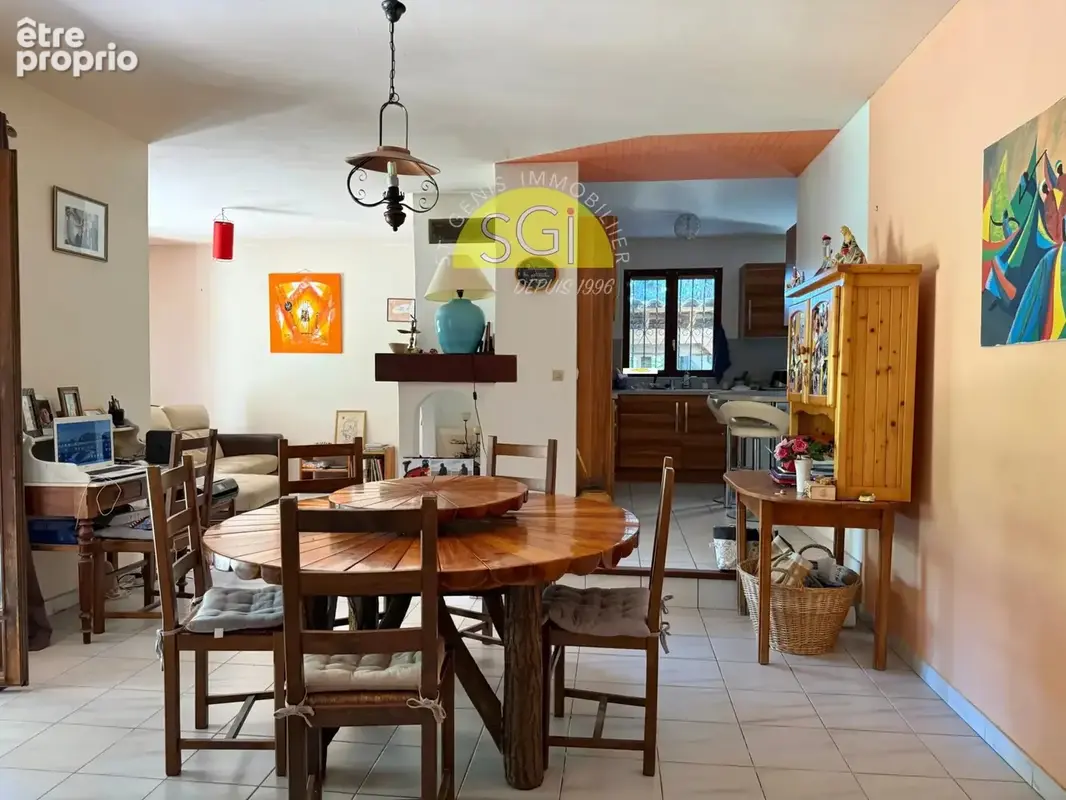 Villa 4 faces sur 5595m2 de terrain - photo 8