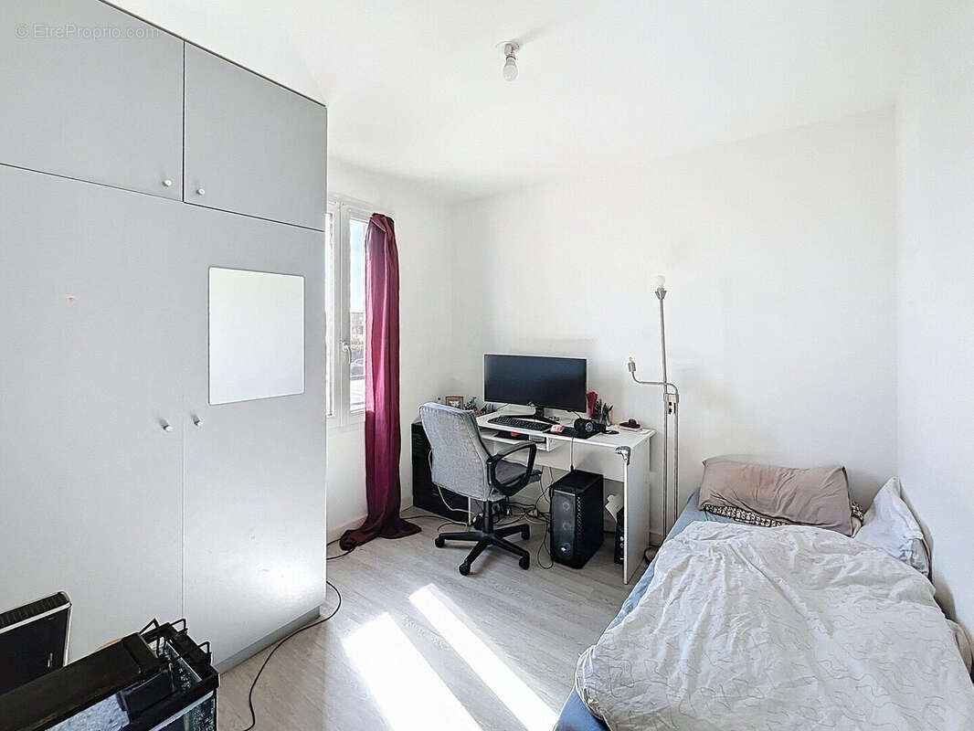 Maison à VILLECRESNES