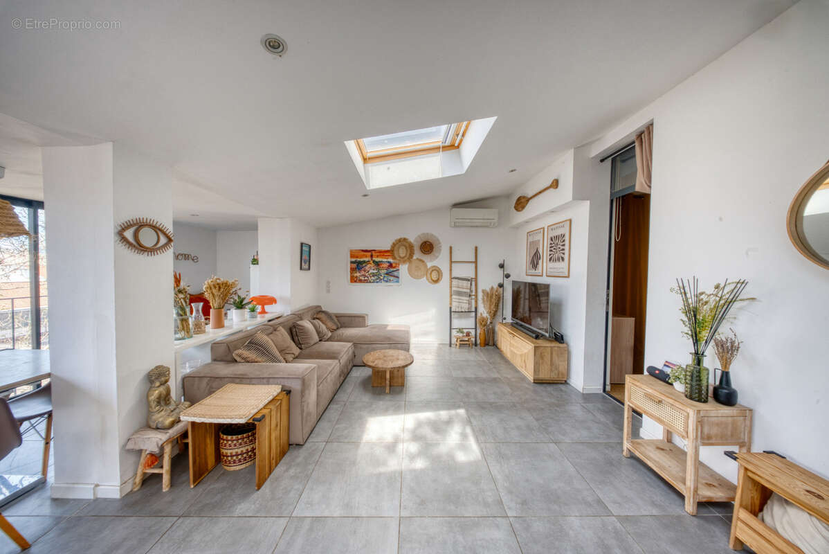 Appartement à MARSEILLE-14E