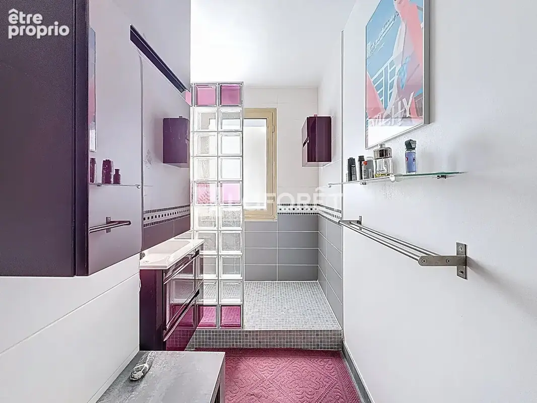 Appartement Suresnes 3 pièce(s) 84.01 m2 - photo 7