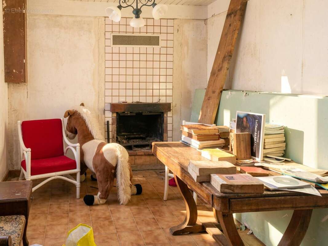 Maison à LE CLOITRE-SAINT-THEGONNEC