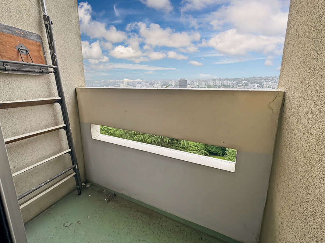 Appartement à ROSNY-SOUS-BOIS
