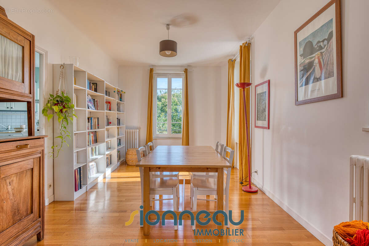 Appartement à LA ROCHE-SUR-YON