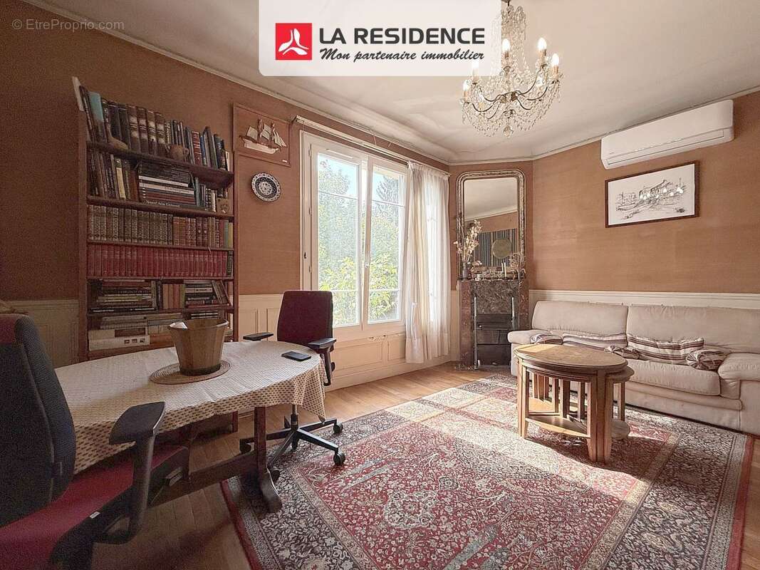 Maison 103 m² à Chaville  - photo 2