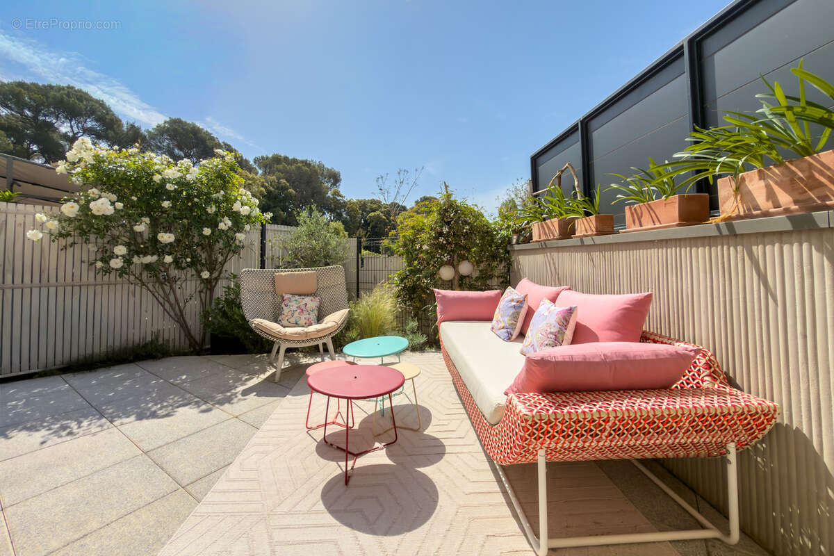 Appartement à LA LONDE-LES-MAURES