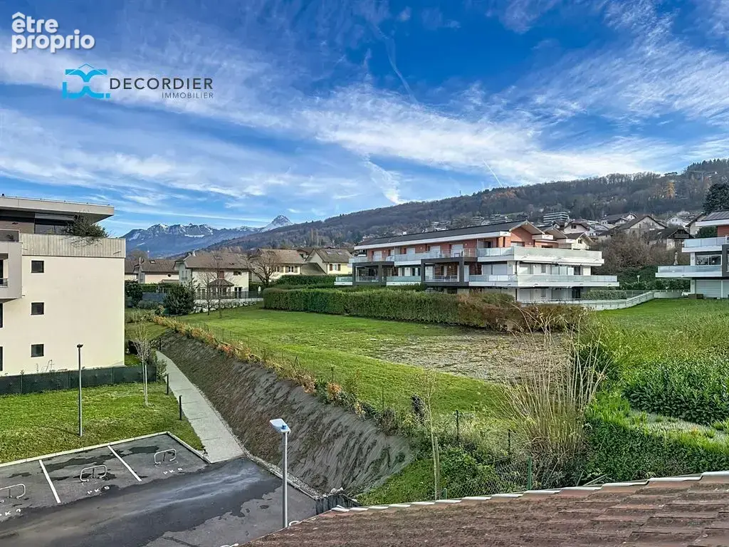 Evian lot 2 appts a renover - photo 2