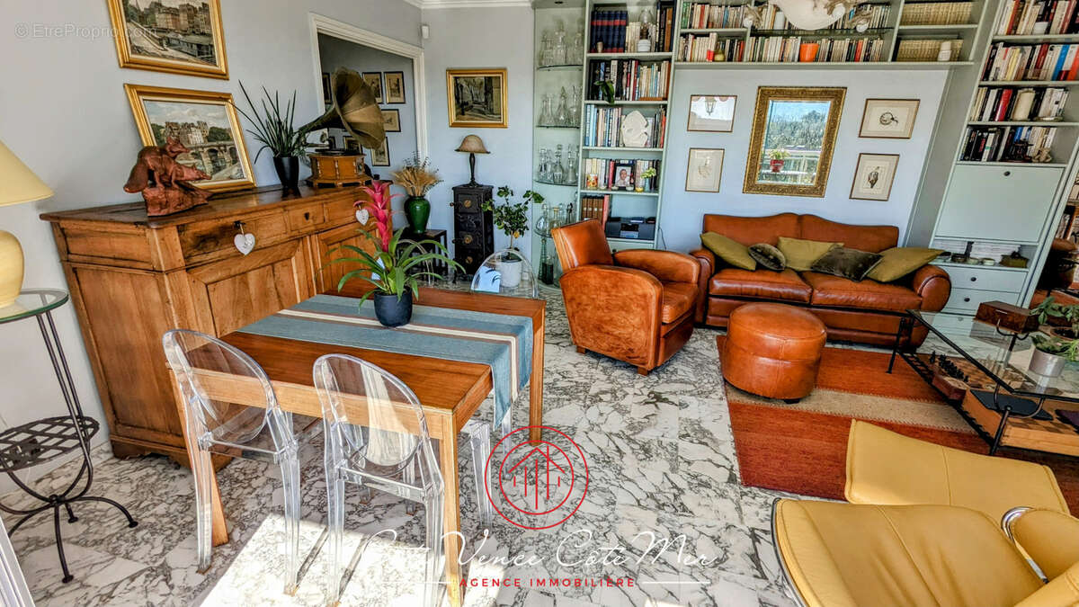 Vence   dernier étage   2 pièces avec toit-terrasse et vue mer panoramique - photo 5