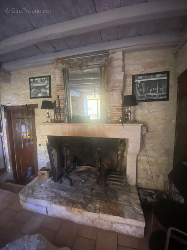 20 - Maison à RIVIERES