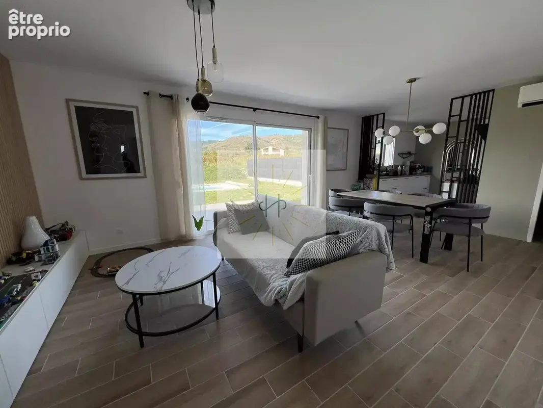 Maison 4 pièces 89 m² à vendre à Alba-La-Romaine (07400) - photo 7