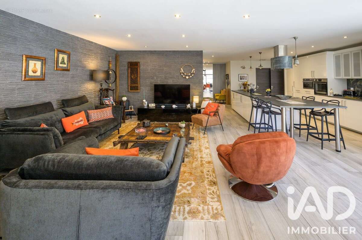 Maison 192 m² à Le Boulou  - photo 6