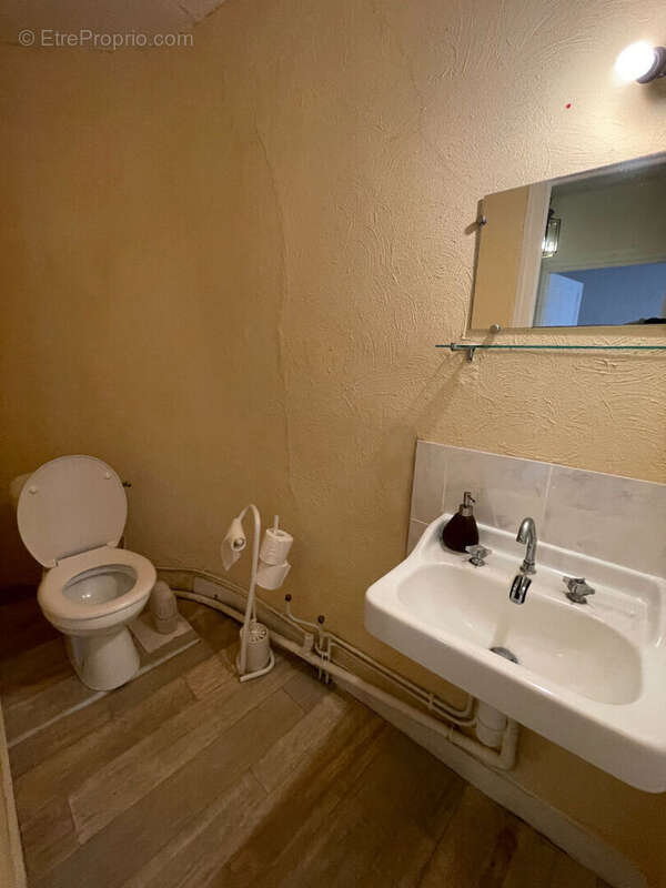 Maison à SAINT-GEORGES-D'AURAC