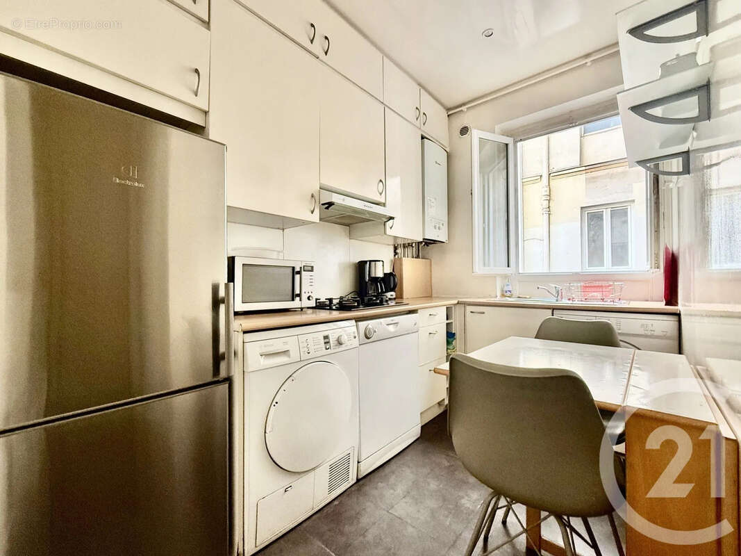 Appartement à CLICHY
