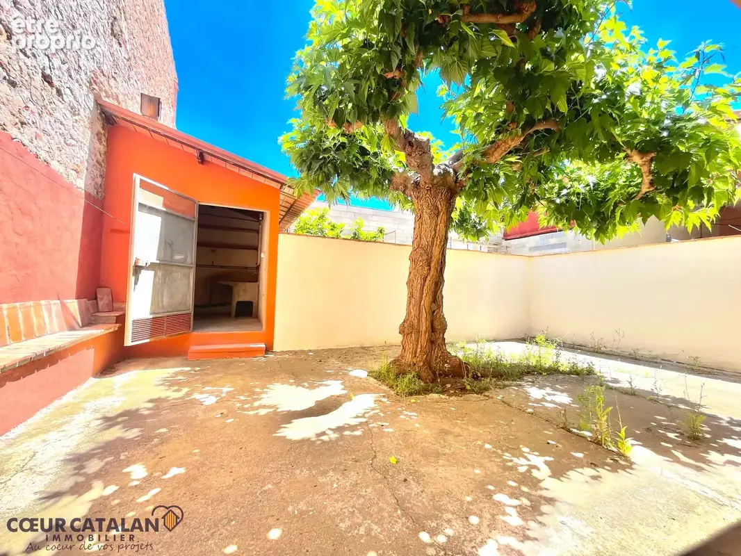 A vendre - thuir centre-ville - maison t5 jardin sans vis a vis ! - photo 10