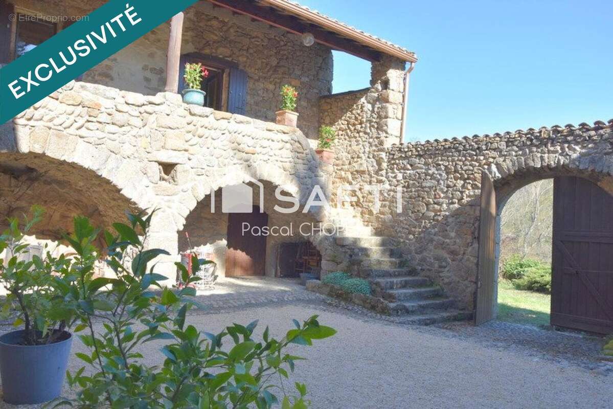 Maison 344 m² à Ardoix  - photo 9