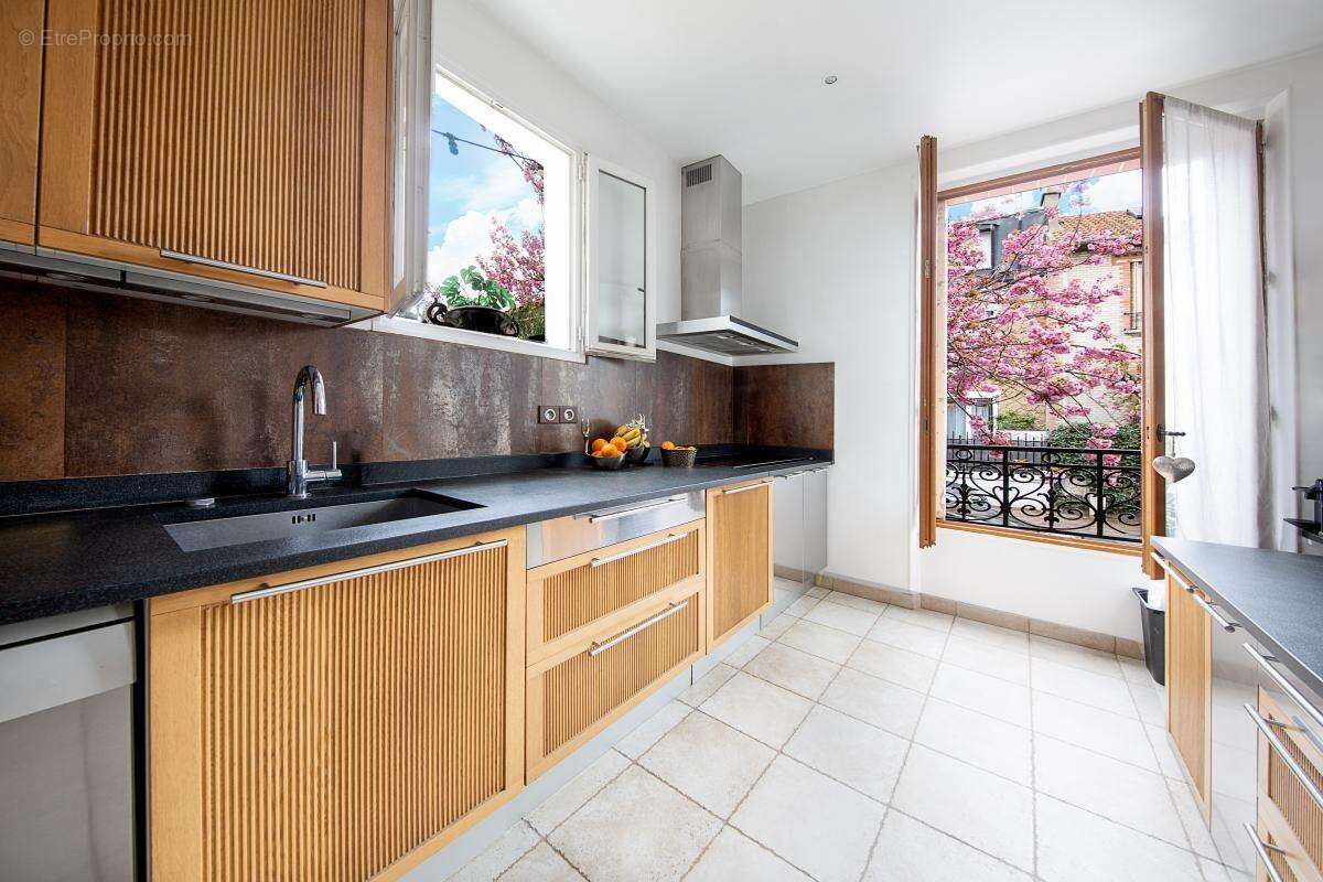 Maison à FONTENAY-SOUS-BOIS