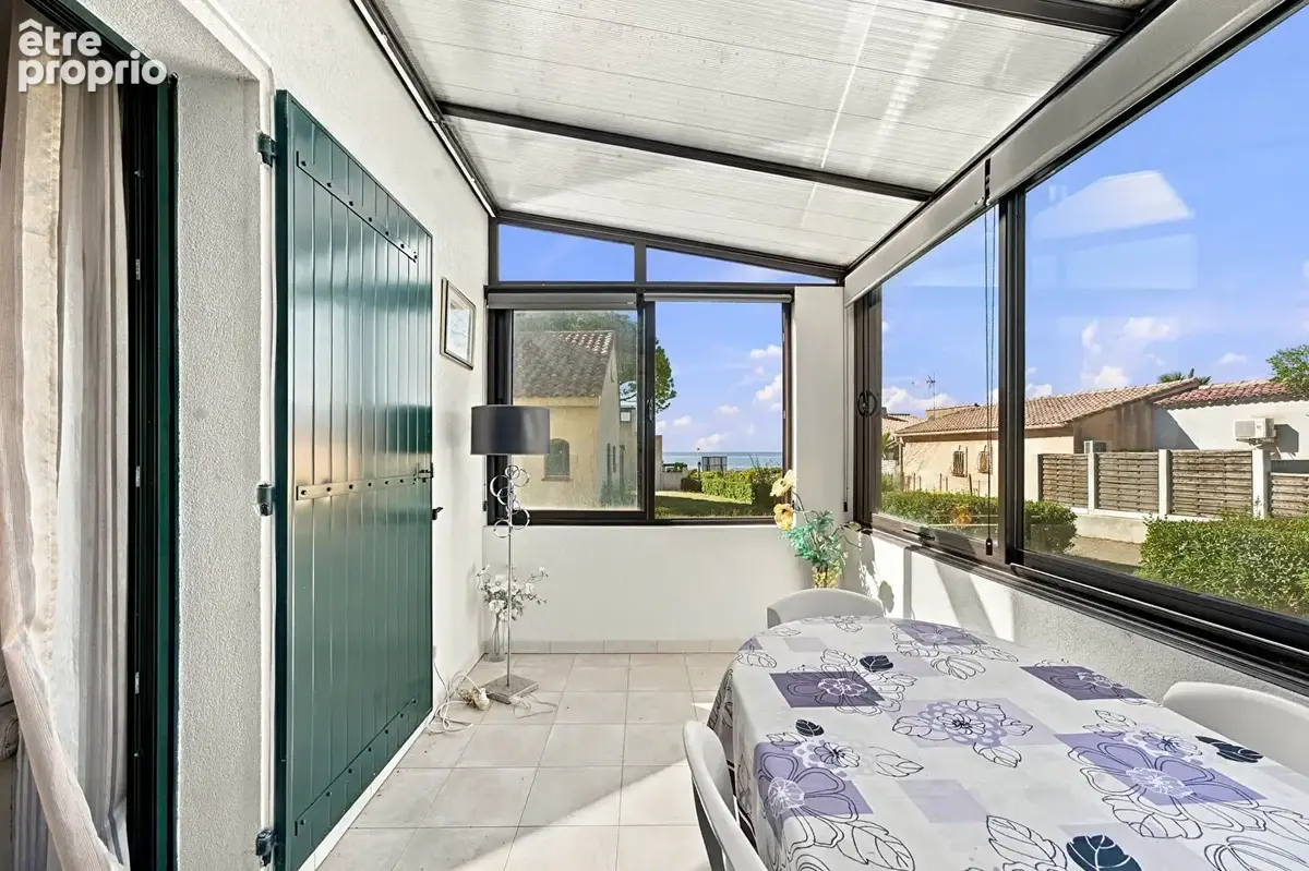 Exclu à vendre - studio vue mer  33m2 avec parking  13960 sausset les pins - photo 14