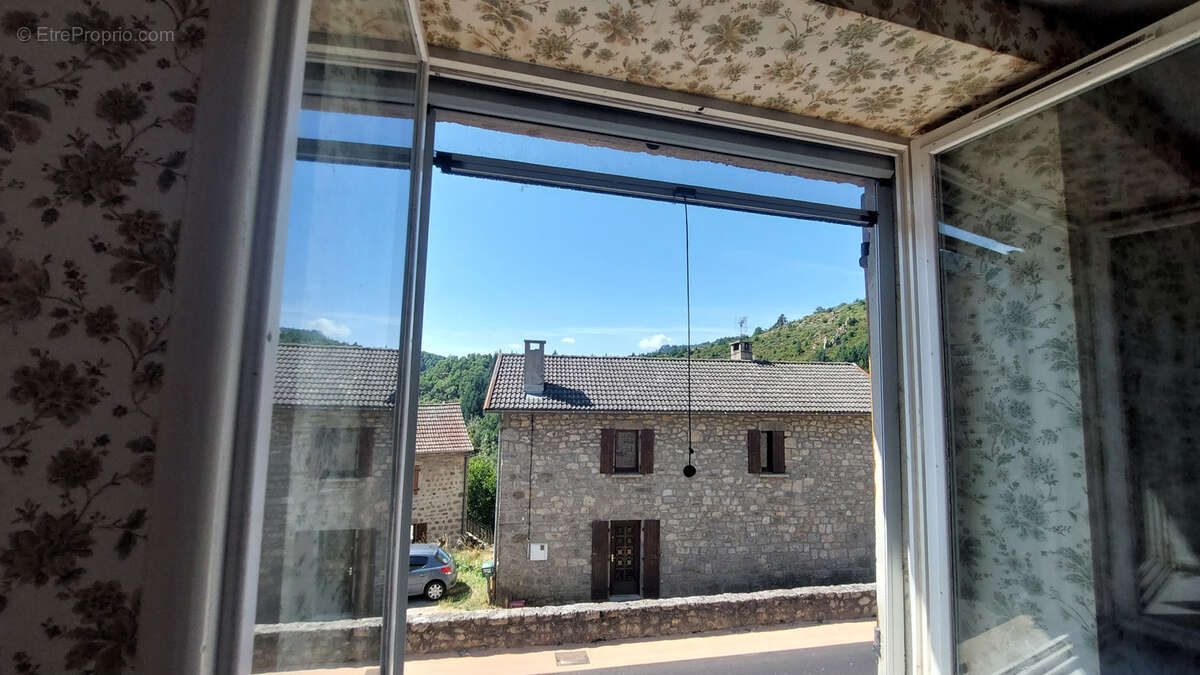 Maison de village - photo 15