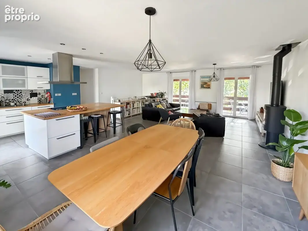 Maison 5 pièces 136 m² à vendre à Saint-Lys (31470) - photo 2