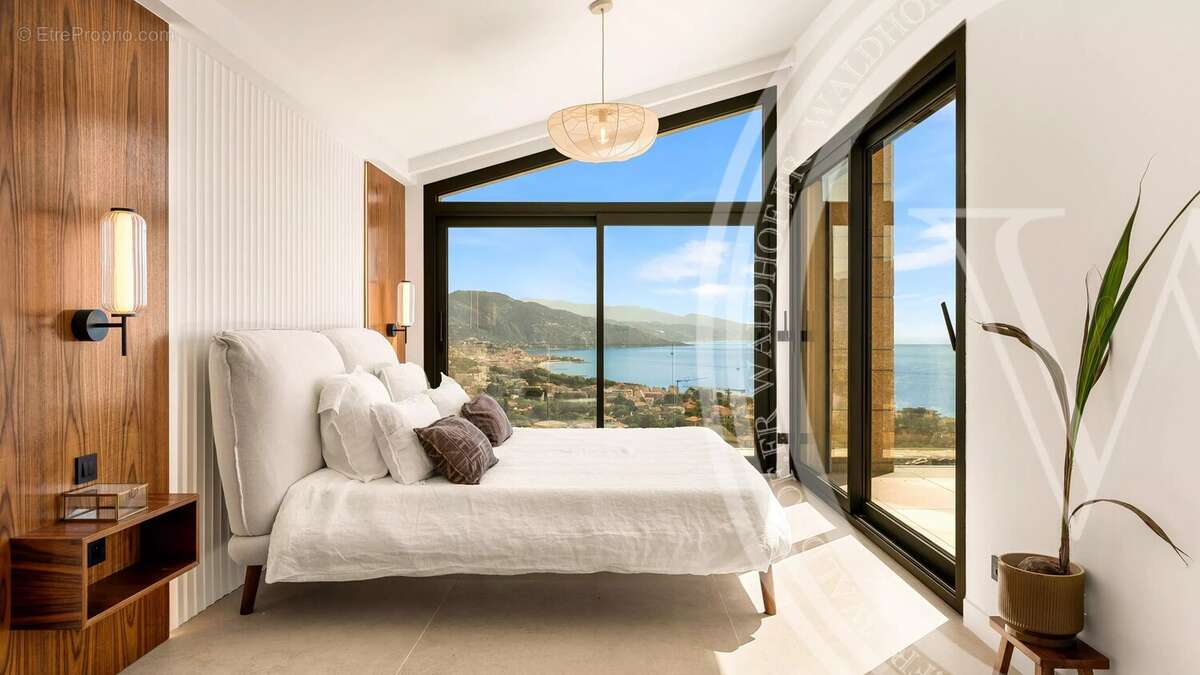 Maison à ROQUEBRUNE-CAP-MARTIN