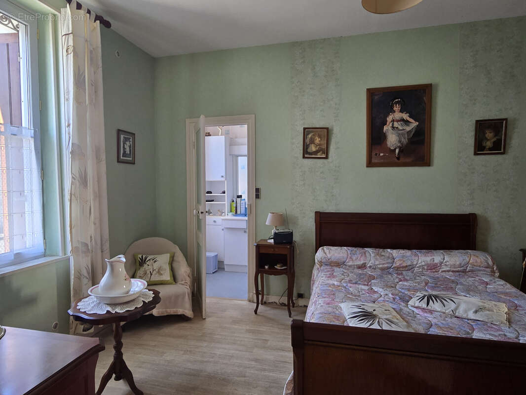 Maison à ROCHEFORT