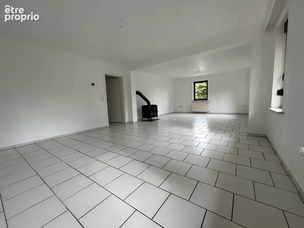 Maison individuelle dans un quartier calme à 5 minutes de SARREGUEMINES - photo 2