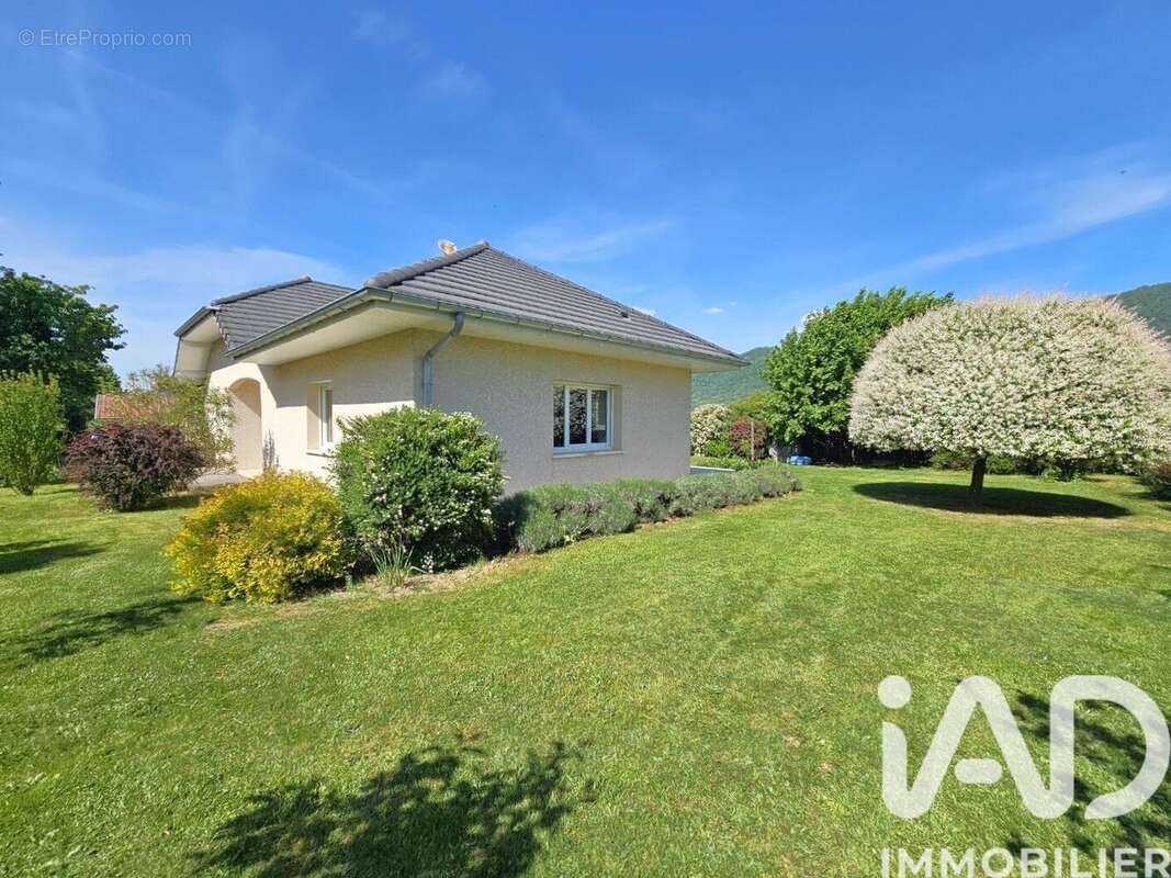 Photo 2 - Maison à LA RAVOIRE