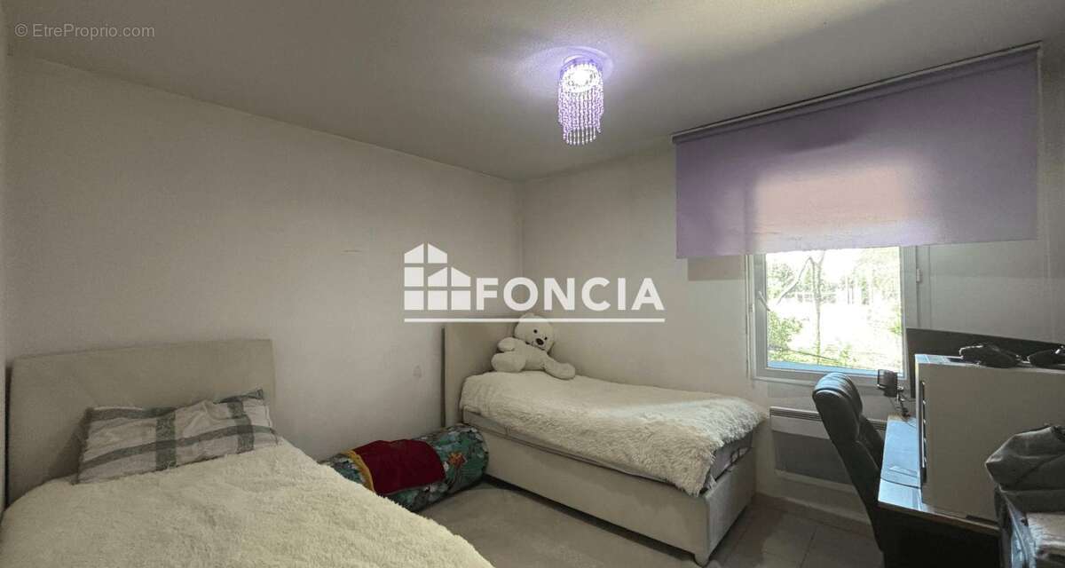 A vendre T4 en résidence avec terrasse et parking à Montfavet - photo 6