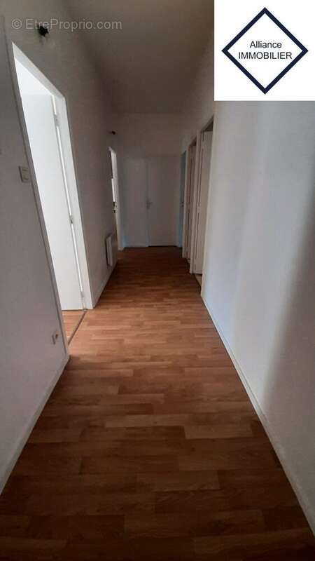 Appartement à MONTAUBAN-DE-BRETAGNE
