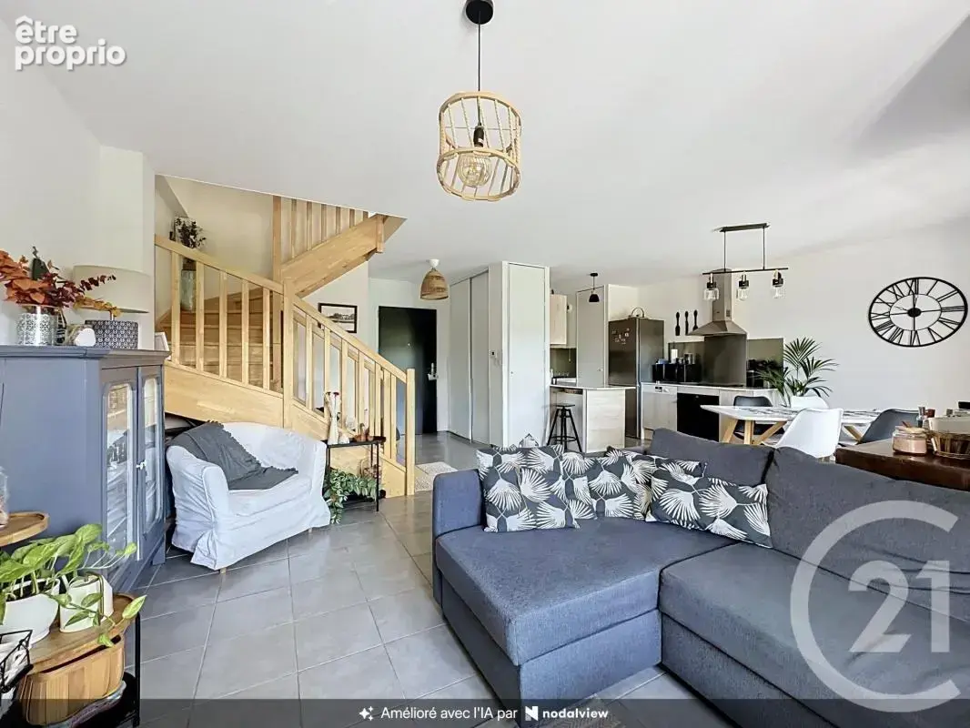 Duplex/Triplex - photo 11