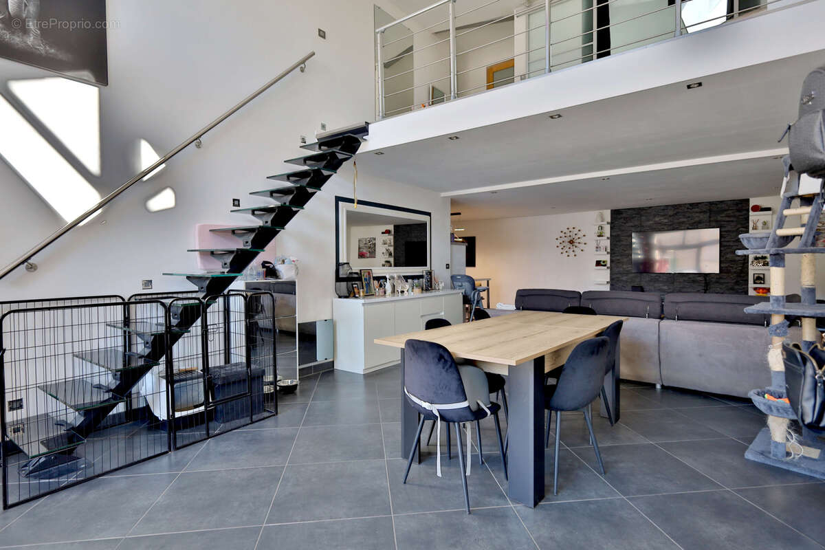 Appartement à MOIDIEU-DETOURBE