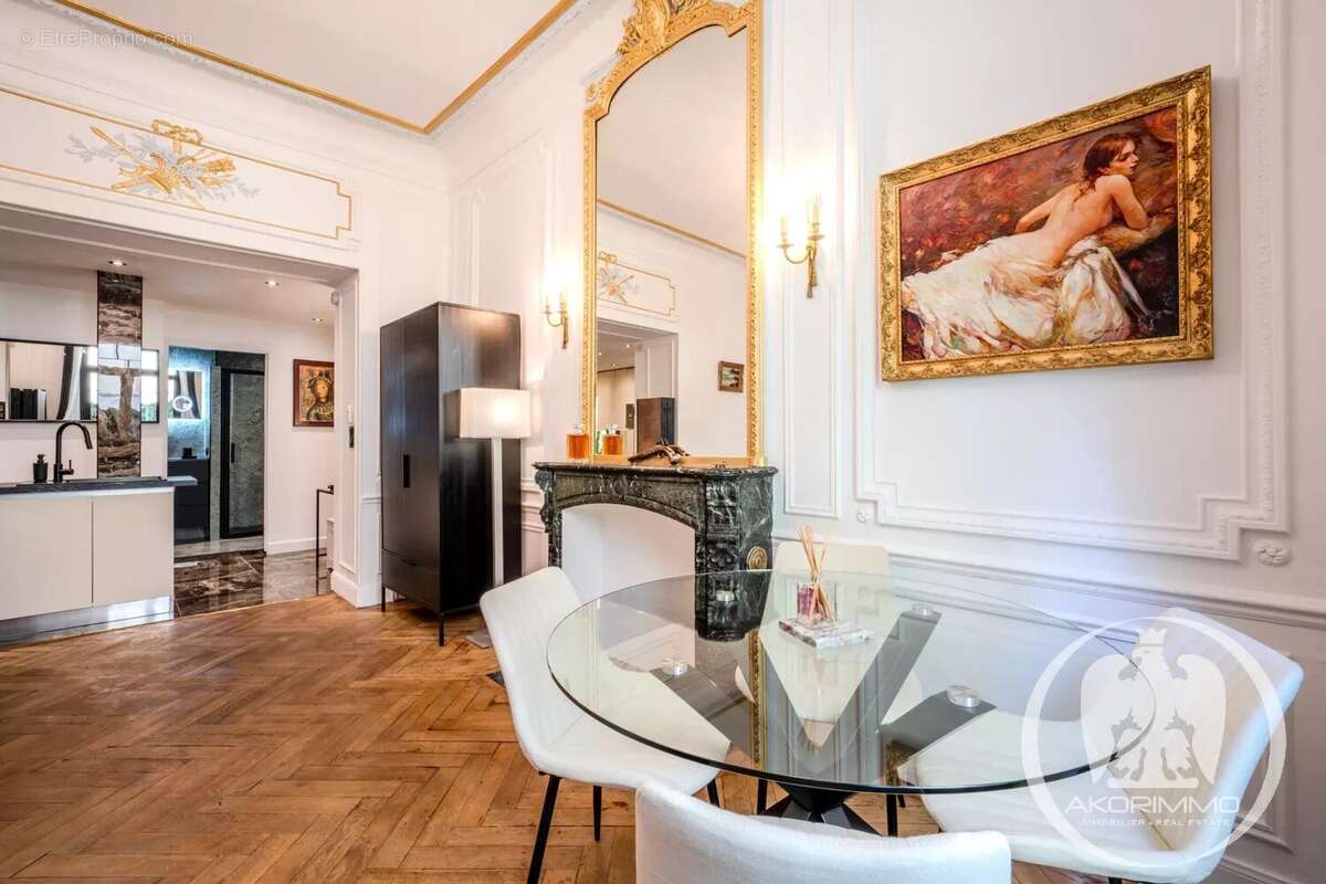 Vente Appartement 2 pièces à Nice • Fleurs - photo 2