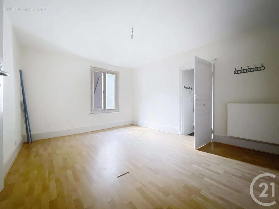 Maison à BAR-SUR-SEINE