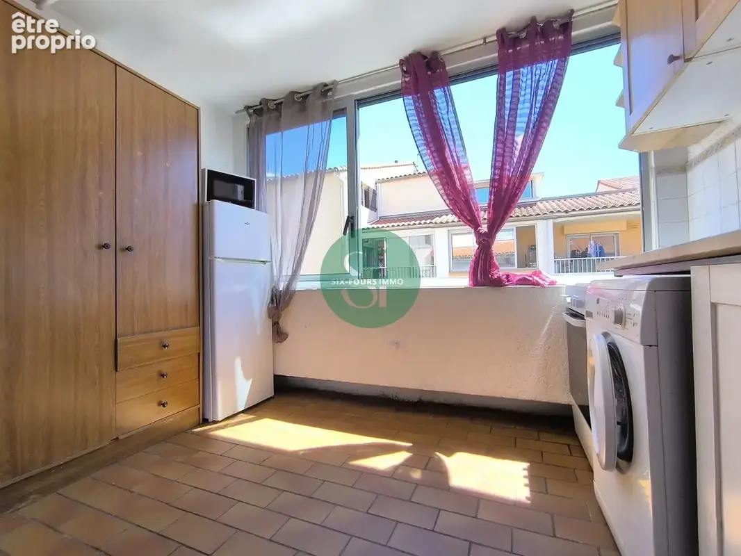 Six fours - studio avec loggia - photo 6