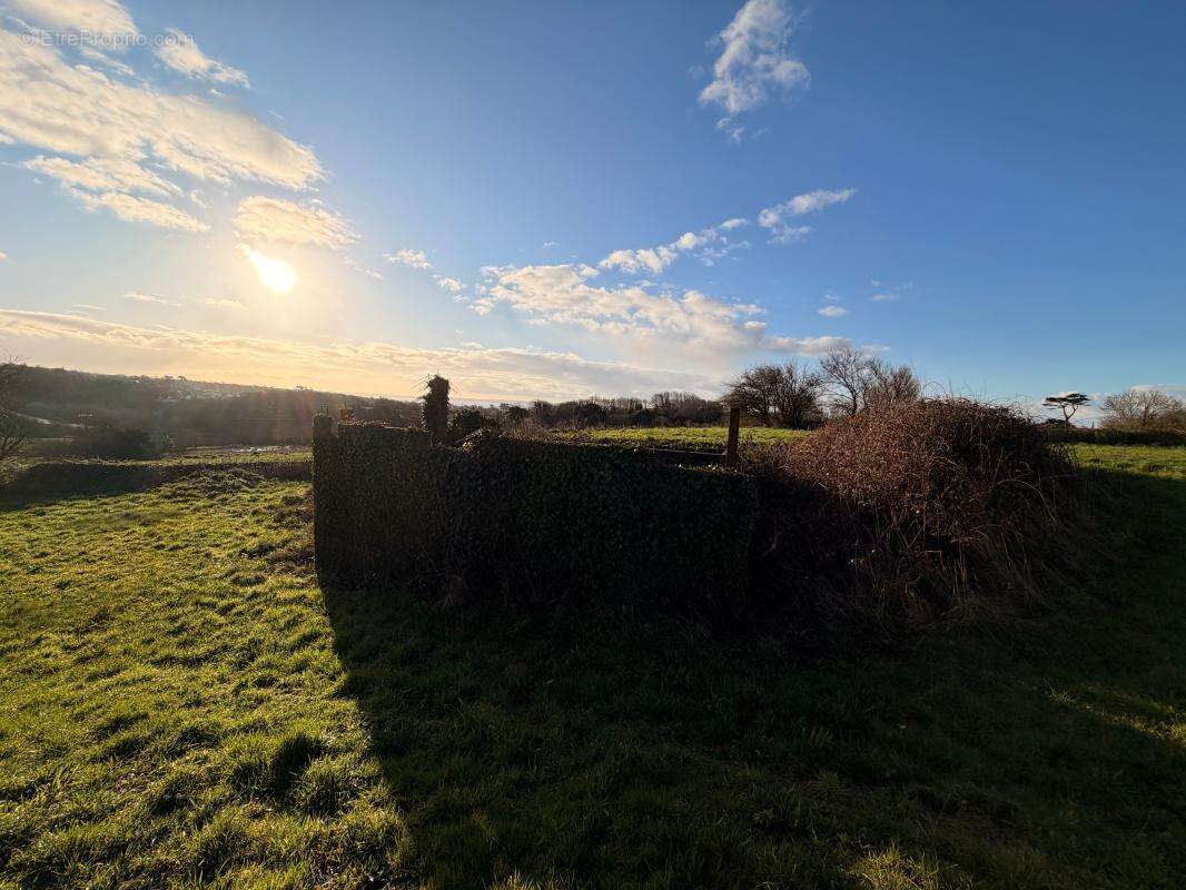 Maison à PLOUGONVELIN