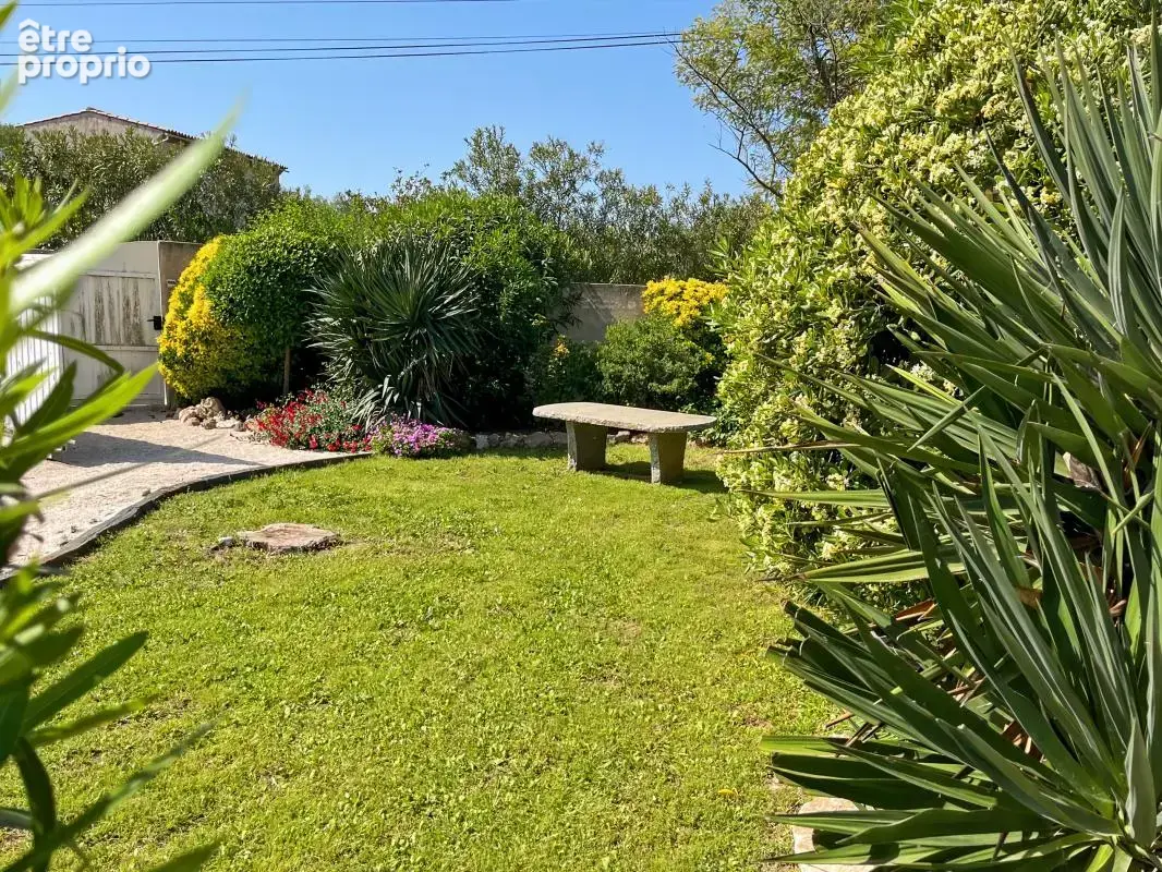 Vente maison plain pied à Marseillan Plage avec grand jardin et piscine - photo 5