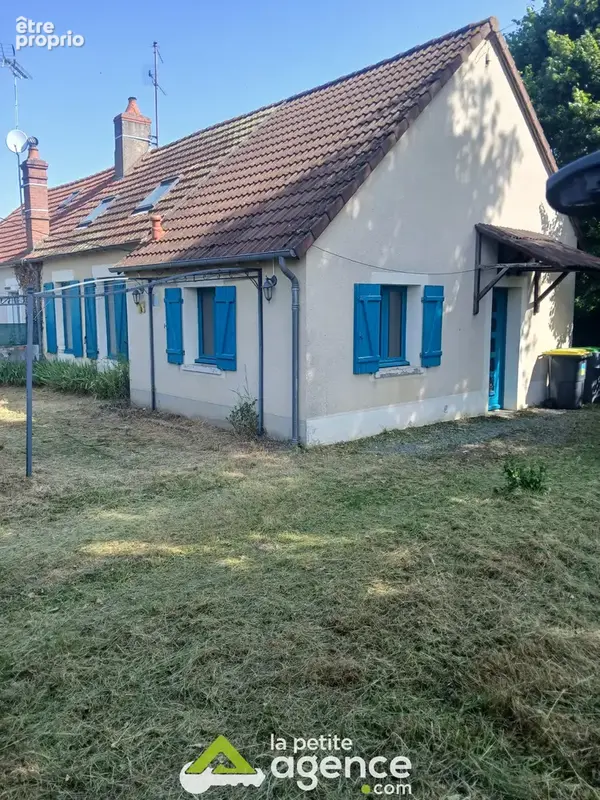 Maison à LA GUERCHE-SUR-L'AUBOIS