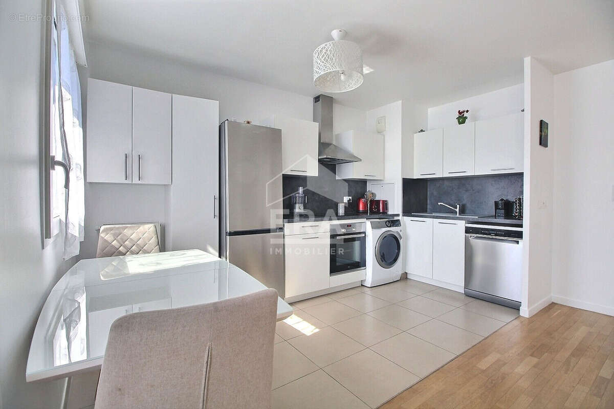 Appartement à VELIZY-VILLACOUBLAY