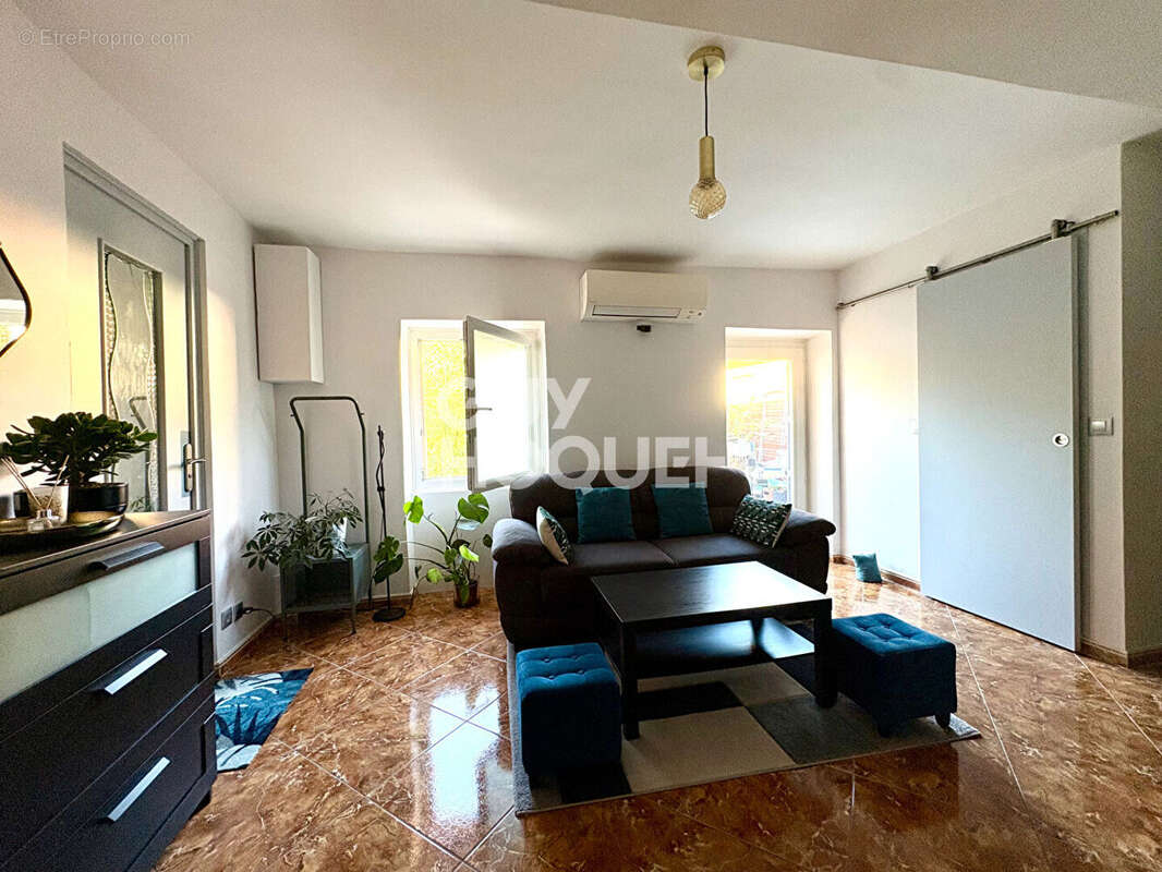 Coquet appartement de type T3 avec une belle terrasse de plus de 15 m² et une cave - photo 8