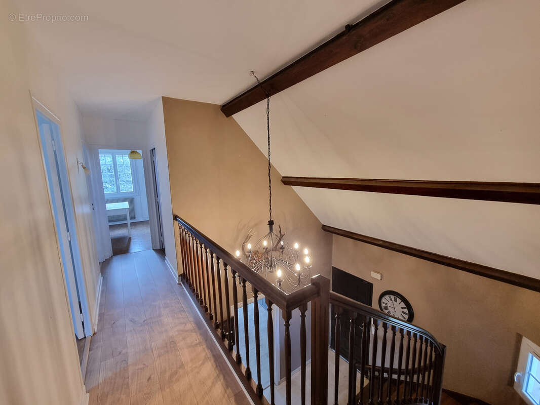 Maison à ROUSSILLON